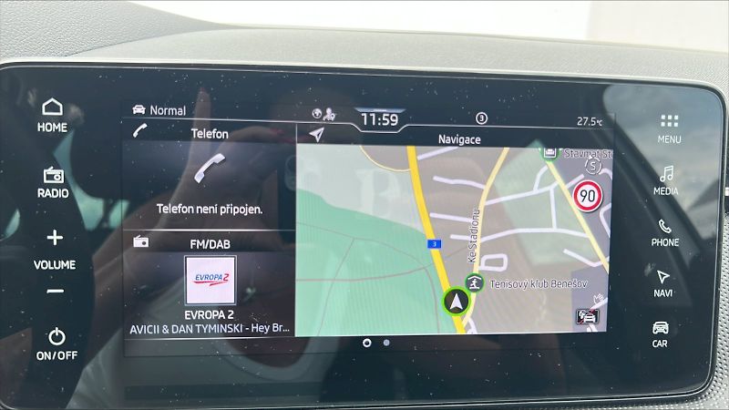 Škoda Scala (2024) SELEC TSI 110/1.5 A7F - fotka 22 z 27