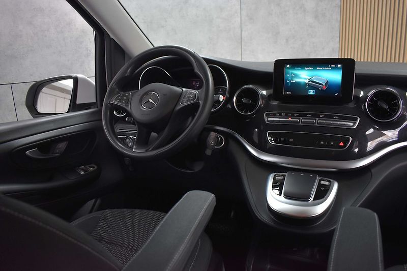 Mercedes-Benz Třídy V V 220d AUTOMAT*KAMERA*7.MÍST* - fotka 8 z 37