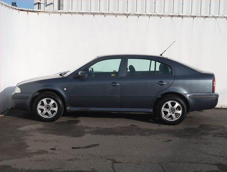 Škoda Octavia (2007) 1.6, po STK, jezdí skvěle - fotka 3 z 16