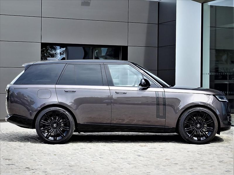 Land Rover Range Rover (2026) 3,0 D350 AUTOBIOGRAPHY SWB - fotka 5 z 47