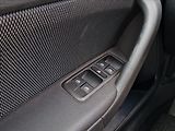 Škoda Yeti 2,0 TDI AC NAVI VÝHŘEVY - náhled 29