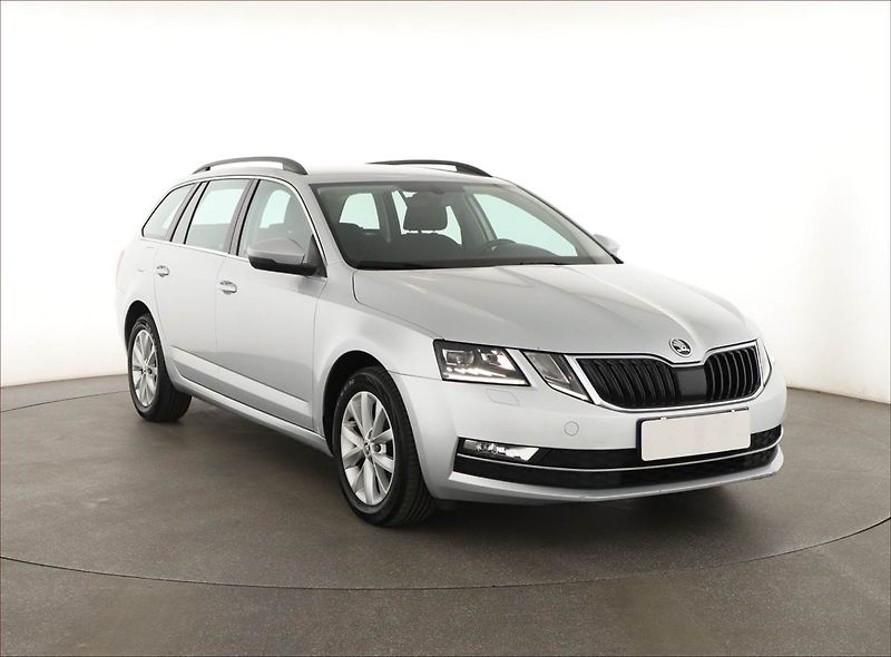 Škoda Octavia (2018) Style 1.6 TDI, Serv.kniha - fotografie inzerátu