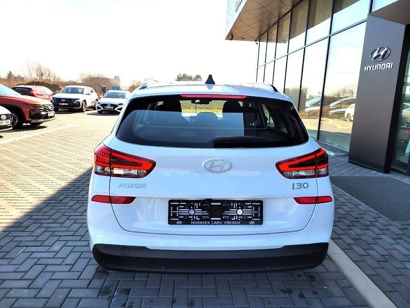 Hyundai i30 (2026) 1,0 T-GDI 85kW MT COMFORT  - fotka 5 z 27