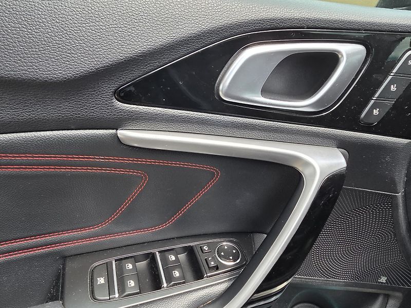 Kia Pro_Ceed (2021) 1.6-GT-DPH-V ZÁRUCE-AUTOMAT - fotka 12 z 20