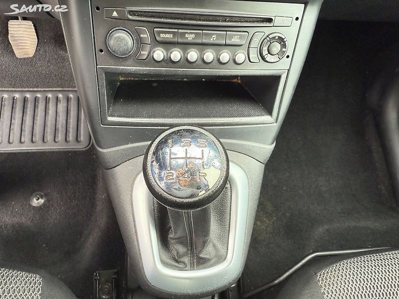 Citroën C3 Picasso 1.6 HDI - fotka 16 z 24