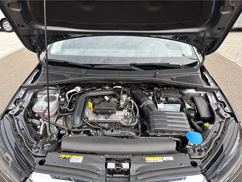 Škoda Fabia 1.0 TSI 85 kW Top Selection DS - fotka 27 z 27