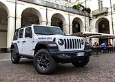 Do Wrangleru se vrací klasický zážehový motor
