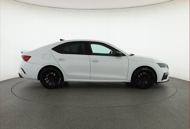 Škoda Octavia (2020) RS 2.0 TSI - fotka 6 z 17