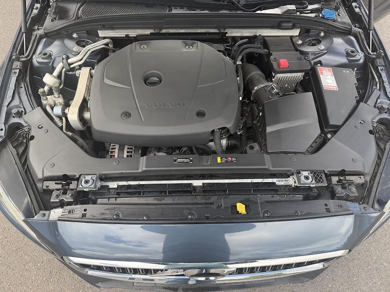 Volvo V60 2,0 140kW INSCRIPTION závěs  - fotka 10 z 21
