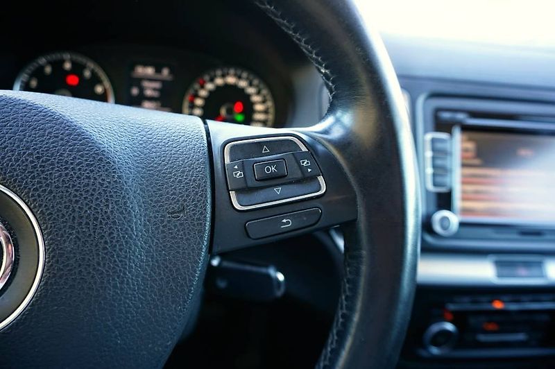 Volkswagen Sharan (2011) HIGHLINE 2,0 TSI 147 kW - fotka 43 z 56