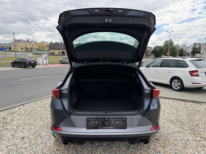 Cupra Formentor VZ 2,0 TSi/180kW - DSG,TZ,.... - fotka 71 z 106
