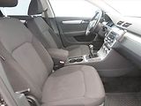 Volkswagen Passat (2013) Comfortline 1.6 TDI - náhled 9