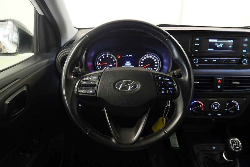 Hyundai i10 - fotka 19 z 26