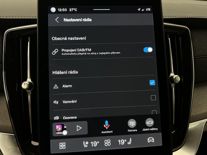 Volvo XC90 B5 AWD BRIGHT PLUS 7 MÍST - fotka 44 z 47