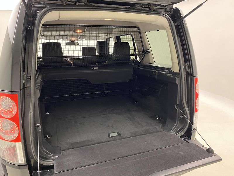 Land Rover Discovery 4 SDV6 SE AWD AUT CZ - fotka 6 z 41
