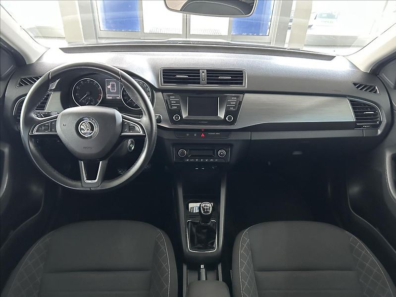 Škoda Fabia 1,0   TSI 81kW,STYLE,SERVISKA - fotka 8 z 26