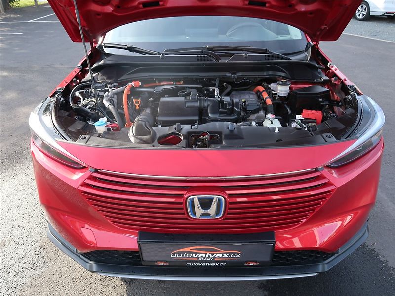 Honda HR-V 1,5 i-MMD,96kW,1majČR,e-CVT,DP - fotka 23 z 26