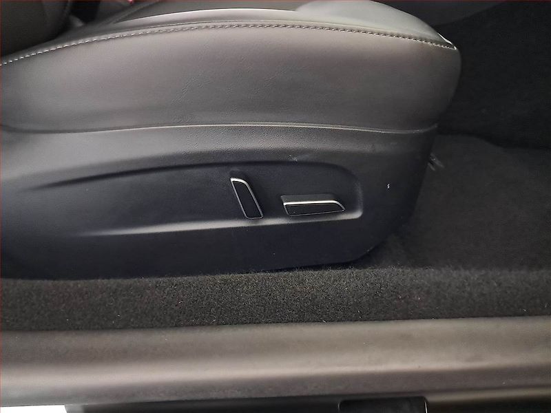 Tesla Model 3 (2023) Standard Range 60kWh, SoH 95% - fotka 31 z 31