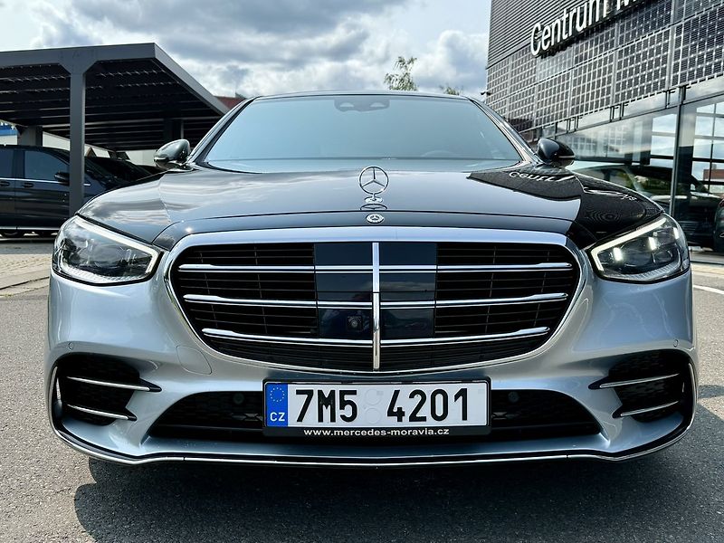 Mercedes-Benz Třídy S (2021) 350 d 4MATIC - fotka 2 z 48