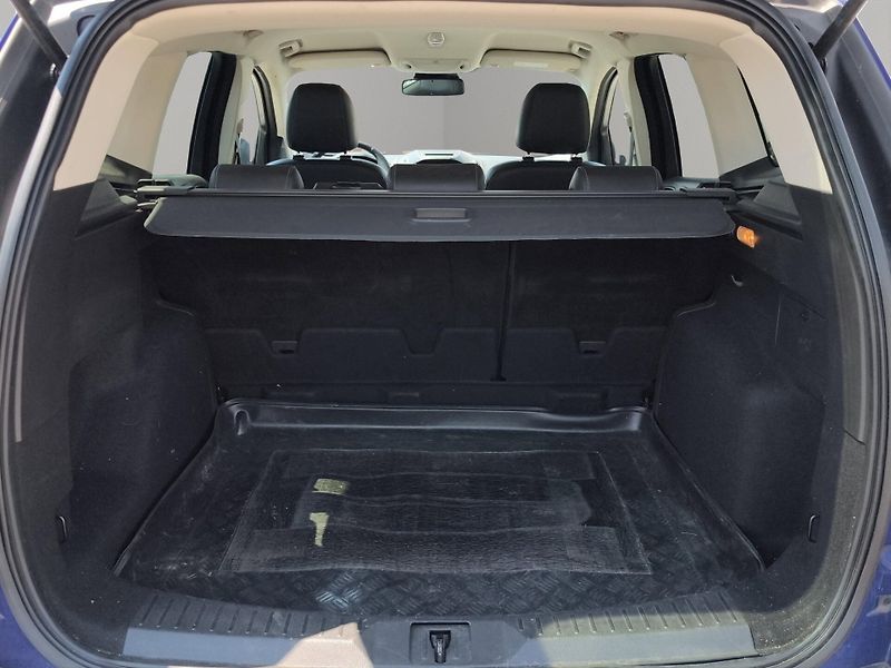 Ford Kuga (2016) 1.5 EcoBoost 110kW, Serv. knih - fotka 20 z 21