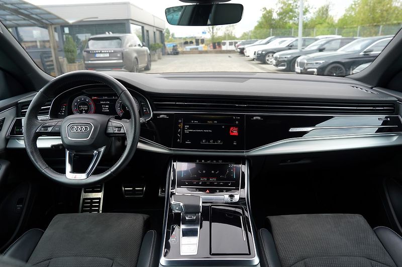 Audi Q8 55 TFSI Q/21kola/S-line/B&O - fotka 25 z 44