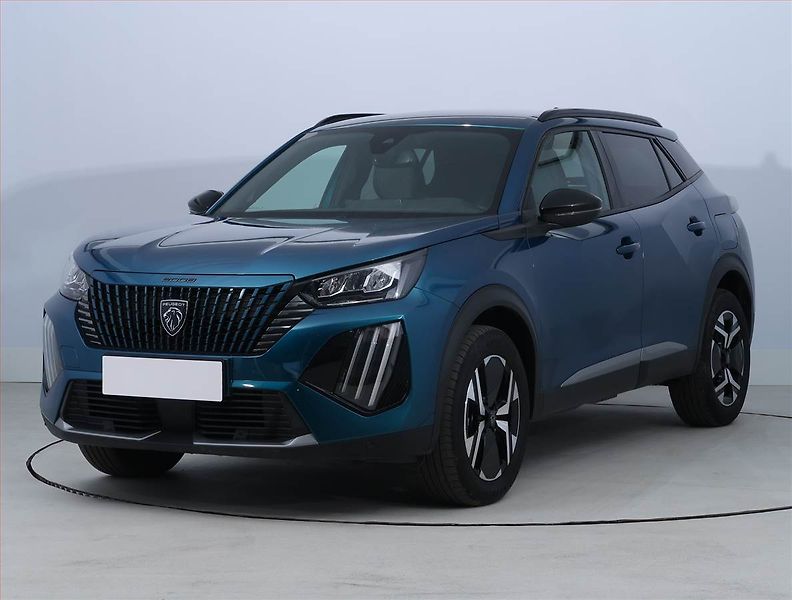Peugeot 2008 (2025) Allure 1.2 PureTech - fotka 2 z 18