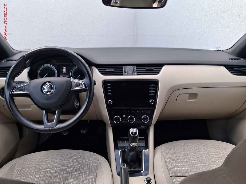 Škoda Octavia (2020) 2.0 TDi, ČR, Style, LED, navi - fotka 8 z 19