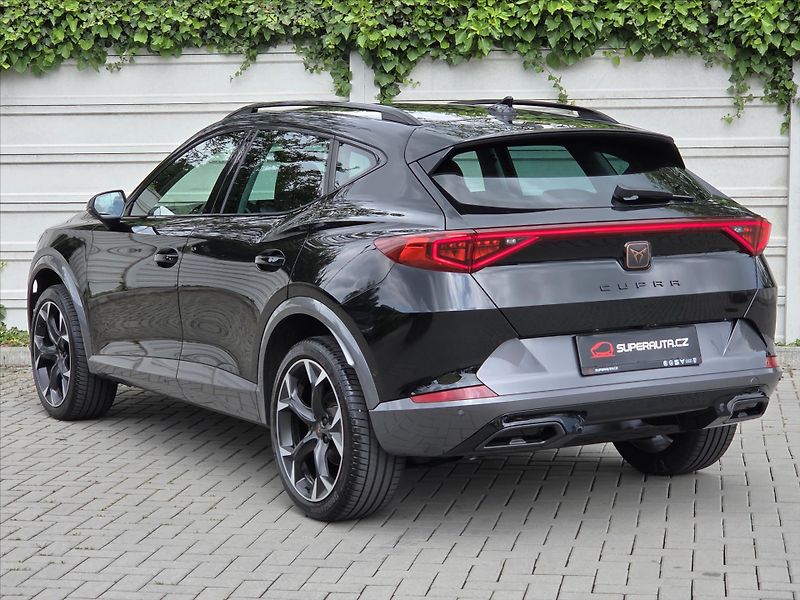 Cupra Formentor 2,0 TSi DSG 4x4 Tažné Záruka20 - fotka 4 z 16