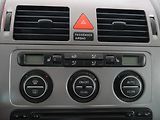 Volkswagen Touran (2007) 2.0 TDi, Bixen, výhřev sed - náhled 15