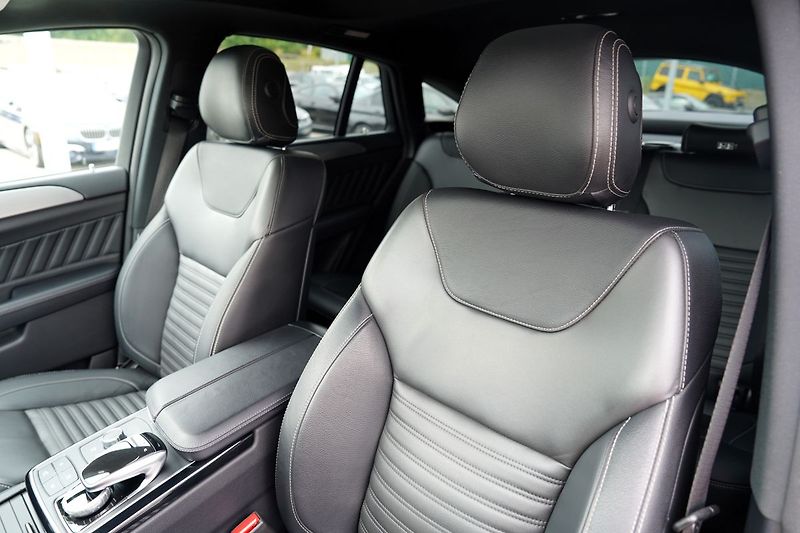 Mercedes-Benz GLE 43 AMG 4Matic/9AT/370PS/DPH - fotka 25 z 43