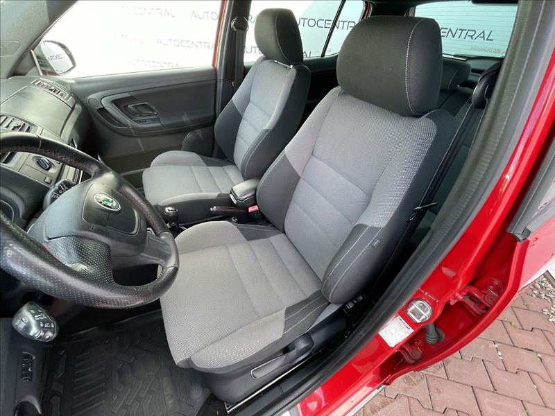 Škoda Fabia 1,2 TSi,MONTE CARLO - fotka 11 z 21