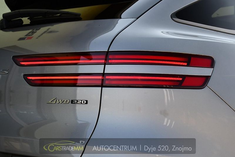 Genesis GV70 2.2CRDi AWD SPORT ZÁRUKA - fotka 59 z 59