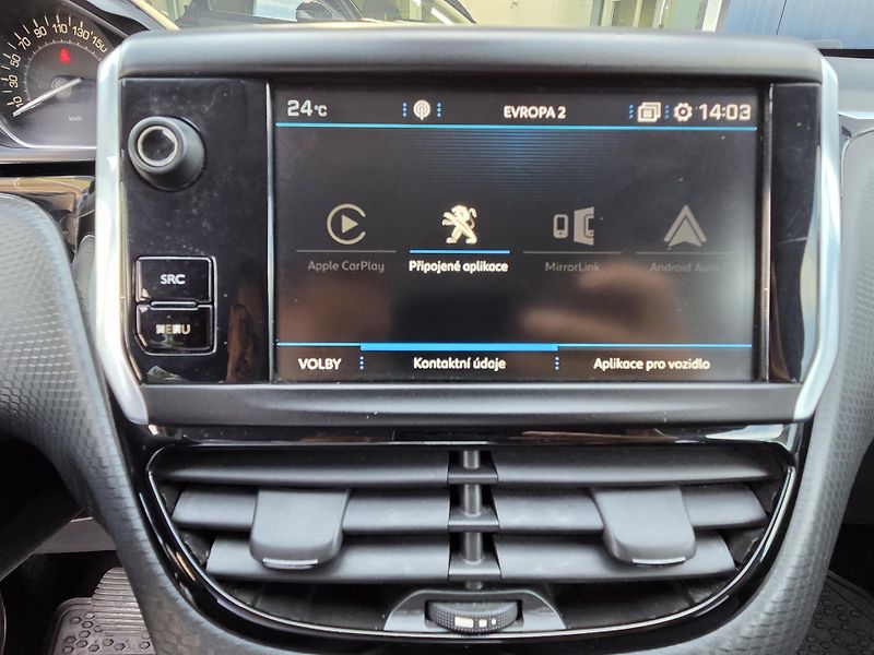 Peugeot 2008 (2019) 1.2 PT 110 ALLURE EAT6 - fotka 19 z 25