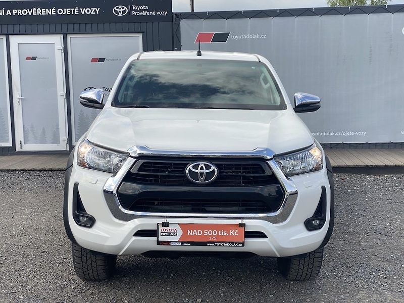 Toyota Hilux 2.4D, ČR, Active, tažné, 4x4 - fotka 3 z 32