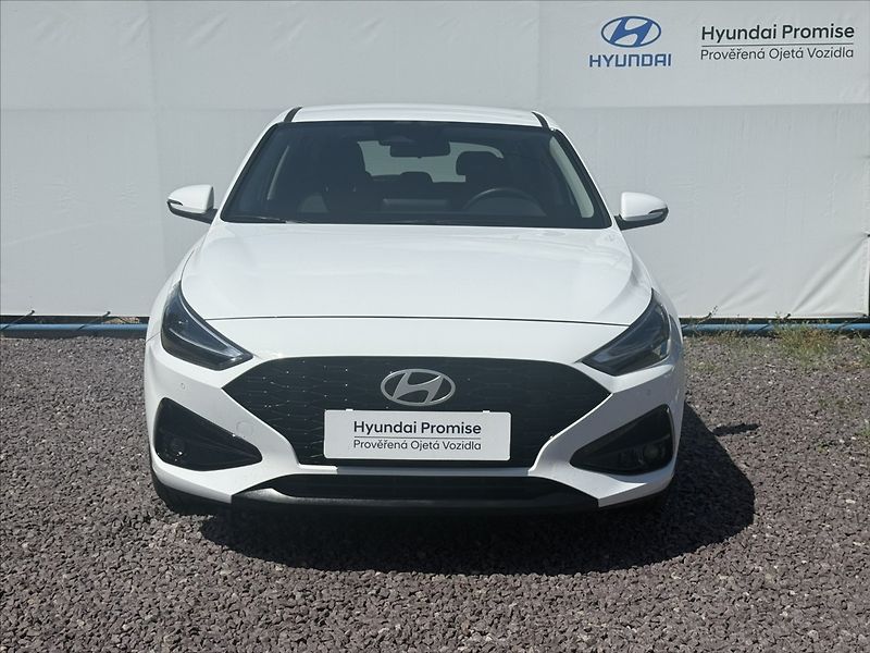 Hyundai i30 1,5 CVVT 71kW Family Climate - fotka 4 z 25
