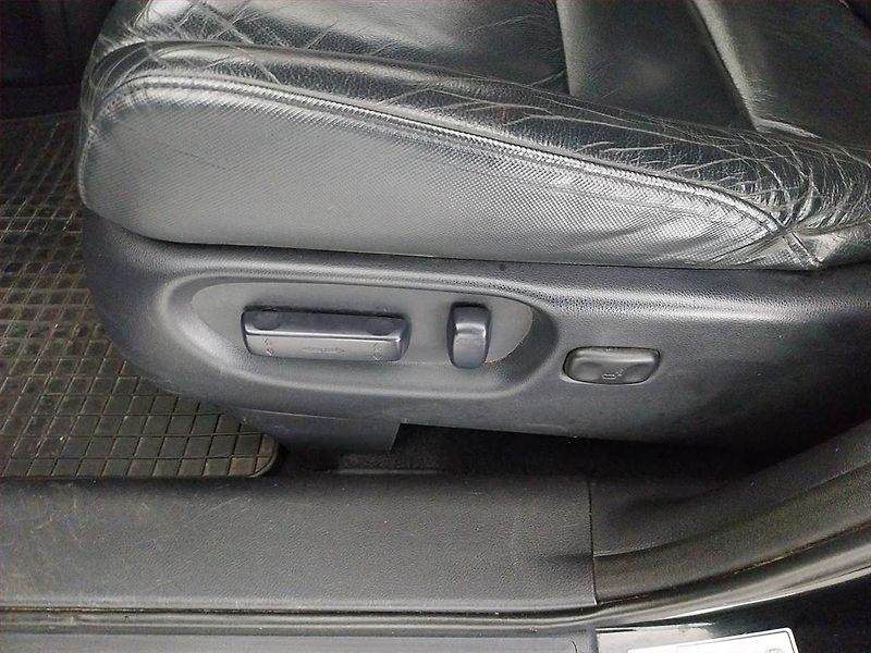 Honda CR-V (2007) 2.0 i, 4X4, Automat, Xenony - fotka 16 z 18