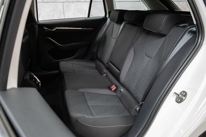 Škoda Octavia 1.5 TSI STYLE*ACC*DPH*ČR 1.MAJ - fotka 11 z 38