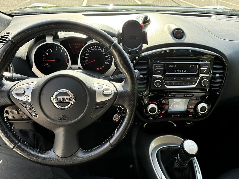 Nissan Juke (2016) 1.2 DIG-T ACENTA 1.majitel - fotka 14 z 16