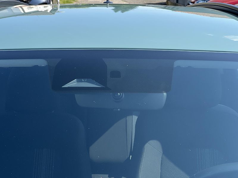 Hyundai Bayon 1.2i Comfor 1.Maj ČR DPH Klima - fotka 37 z 40