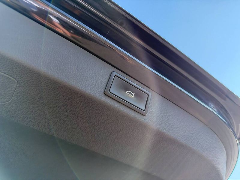 Škoda Karoq SportLine Exclusive 2,0 TDI 11 - fotka 16 z 35