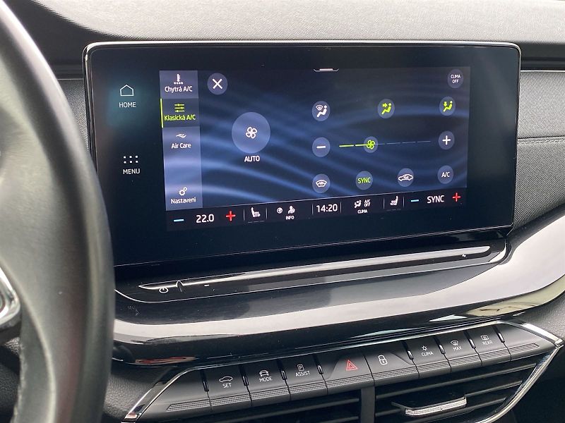 Škoda Octavia (2021) Combi 2.0 TDI 4x4 DSG Style+ - fotka 14 z 36