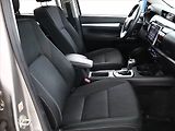 Toyota Hilux (2017) Executive 2.4 D-4D - náhled 7