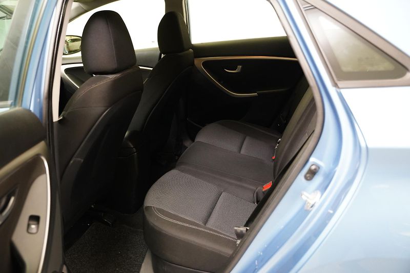 Hyundai i30 - fotka 20 z 21
