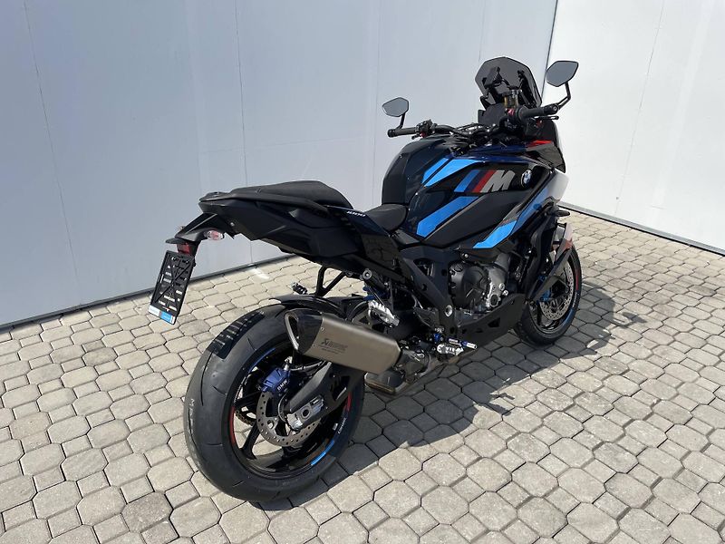 BMW M 1000 XR - fotka 3 z 12