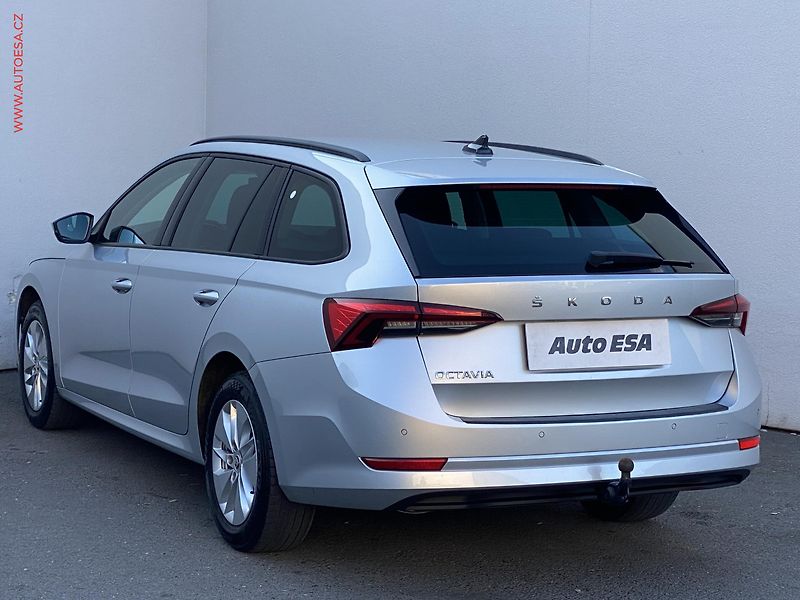 Škoda Octavia (2021) 2.0 TDi, 2.maj,ČR, Ambition - fotka 6 z 19