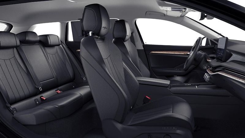 Škoda Superb Combi Laurin & Klement 2,0 TDI - fotka 5 z 6