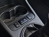 Škoda Fabia 1,2 TSI SENZORY TAŽNÉ VÝHŘEV - náhled 25