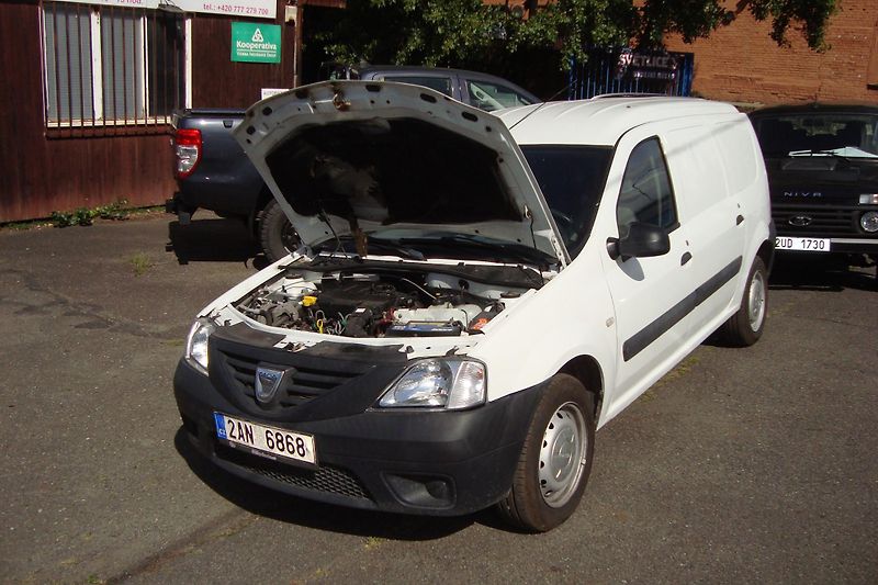 Dacia Logan (2011) 1.5 DCi, Nová STK + ME 8/2028 - fotka 17 z 39