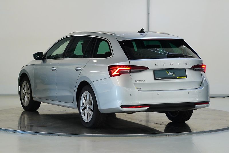 Škoda Octavia - fotka 7 z 29