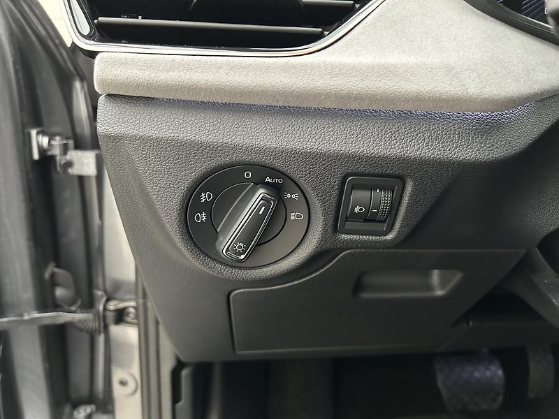 Škoda Kamiq 1.0 TS Top selection - fotka 11 z 23